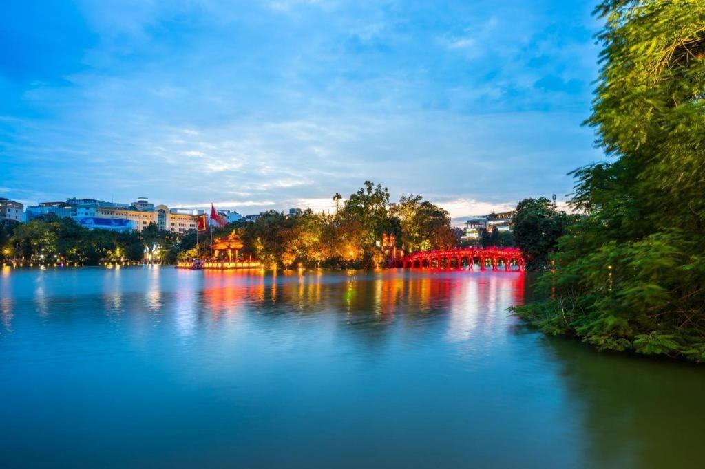 Hanoi Discovery II Hotel Exterior photo