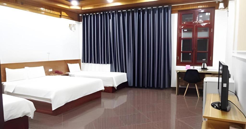 Hanoi Discovery II Hotel Exterior photo